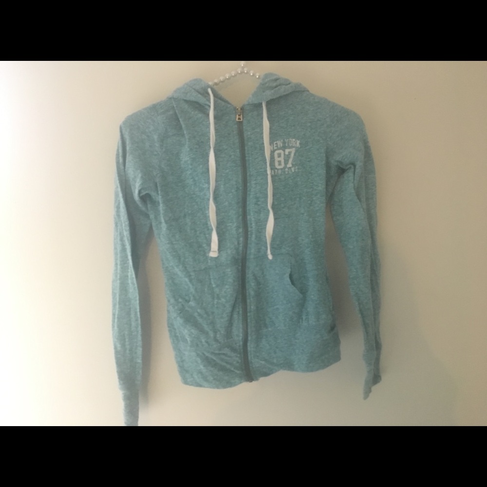 3 sweatshirts